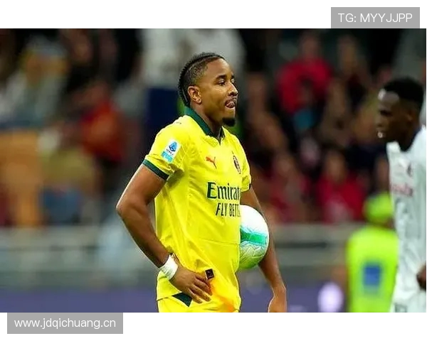 恩昆库重返米兰合练奇克继续进行单独训练